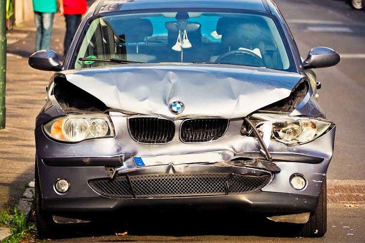How a San Diego Accident Attorney Handles Truck Accident Claims