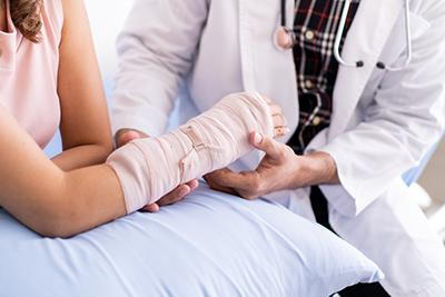 How a Los Angeles Personal Injury Attorney Builds Your Case